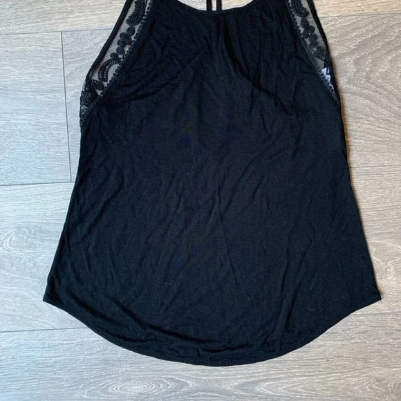 Aritzia Wilfred Cami Tank Top Paisley Lace Trim Criss Cross Back black size XS - Picture 7 of 13